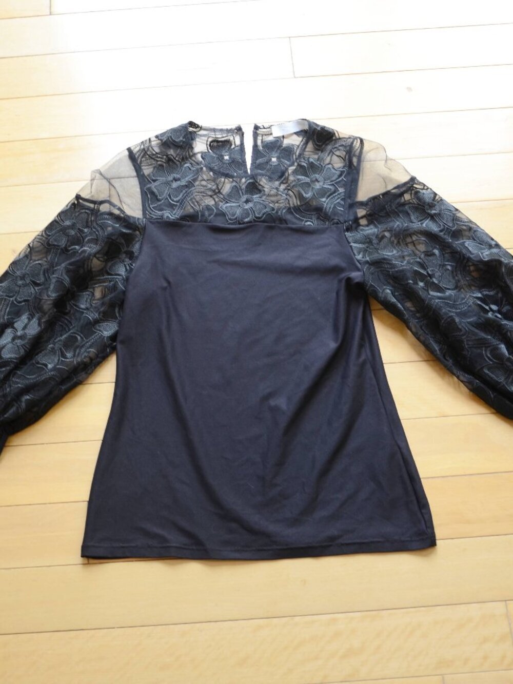 Anne Fontaine black long-sleeve top sheer floral embroidered lace yok Size 40